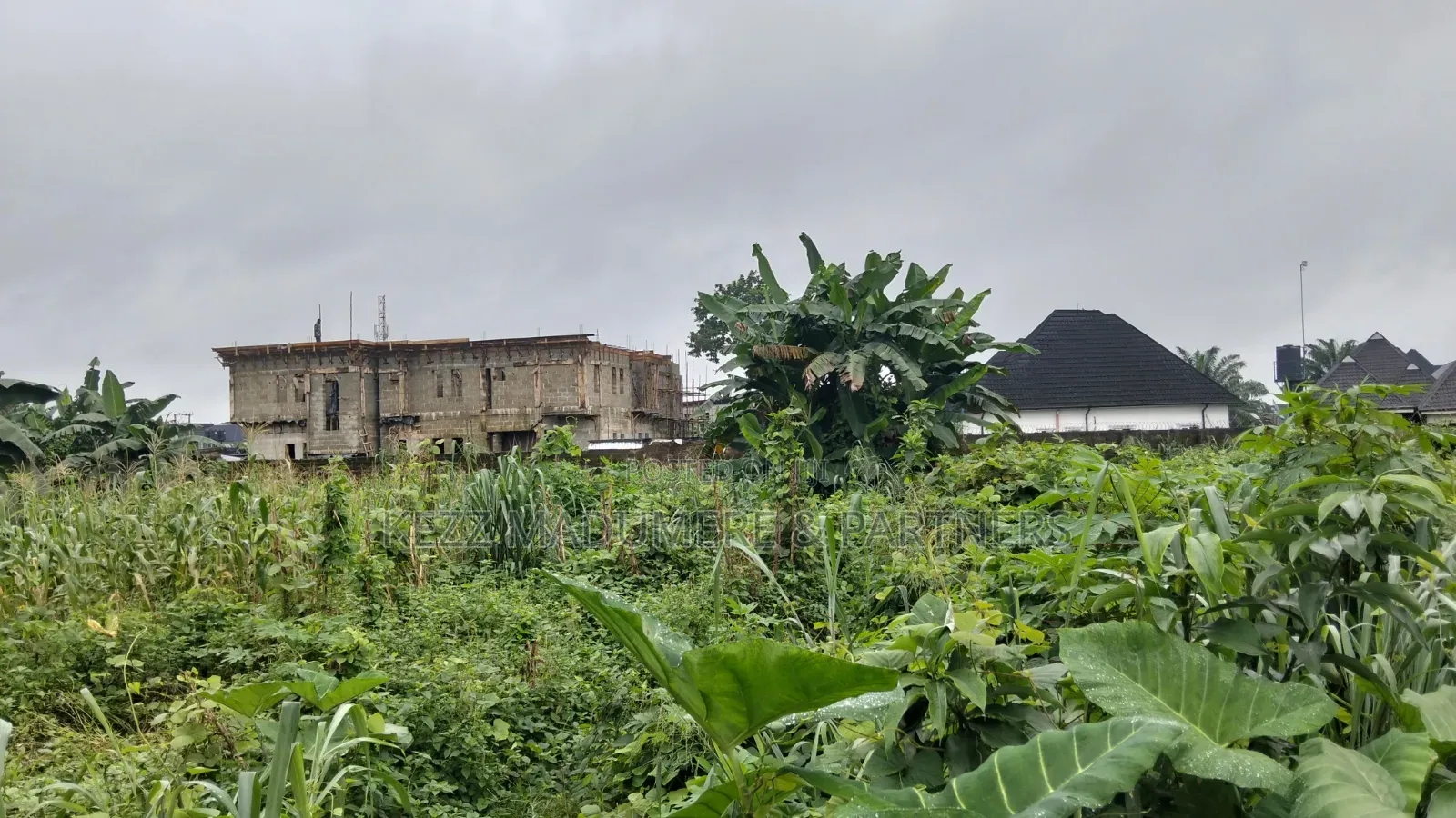For Sale : 10 Plots , 1 Pole Off Major Sars Road, Ph