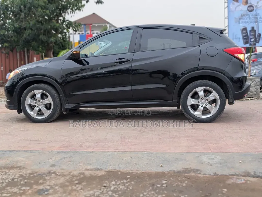 Honda HR-V 4dr SUV (1.5L 4cyl CVT) 2016 Black