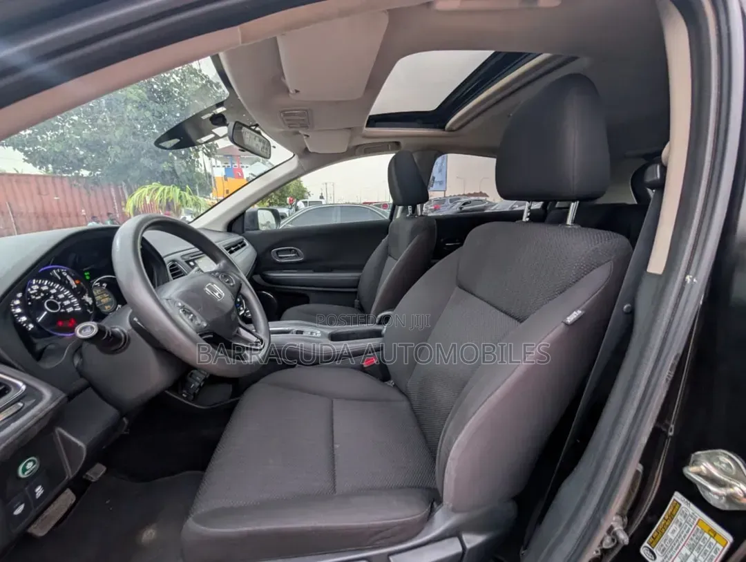 Honda HR-V 4dr SUV (1.5L 4cyl CVT) 2016 Black