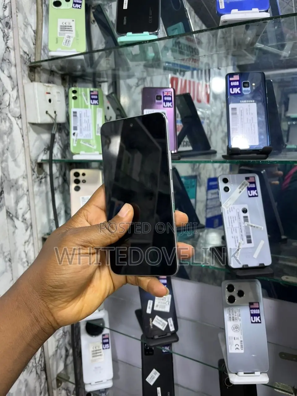 Infinix Hot 60i 128 GB White