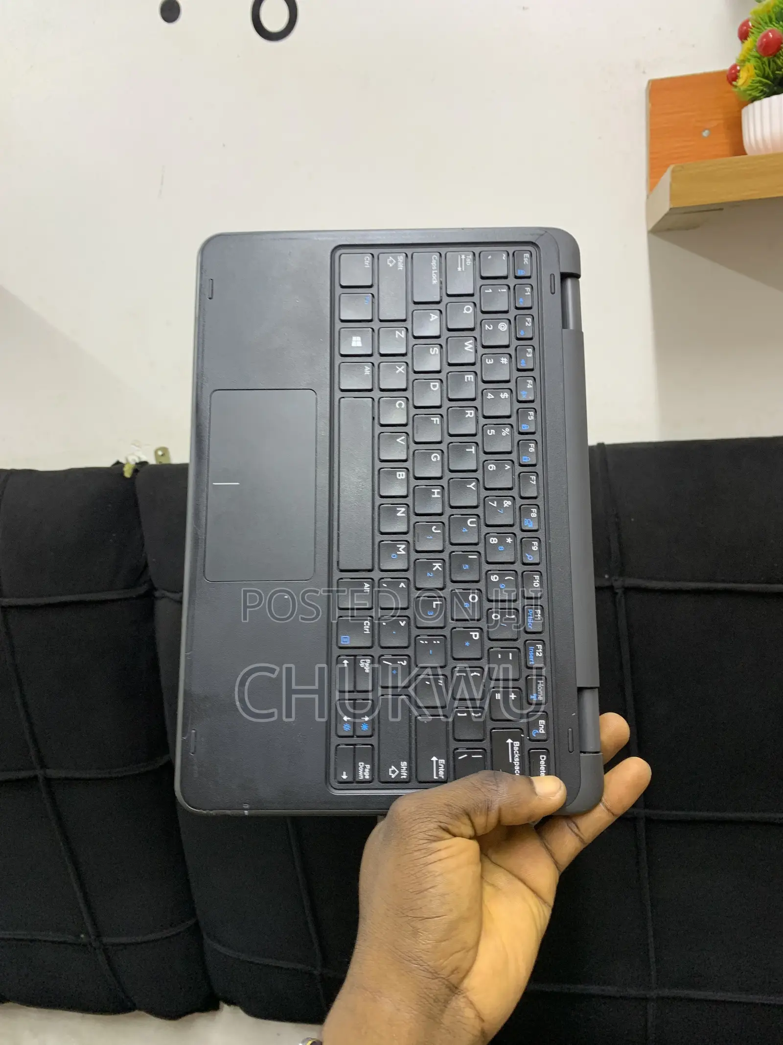 Laptop Dell Latitude 3190 2-in-1 12GB Intel Pentium SSD 128GB
