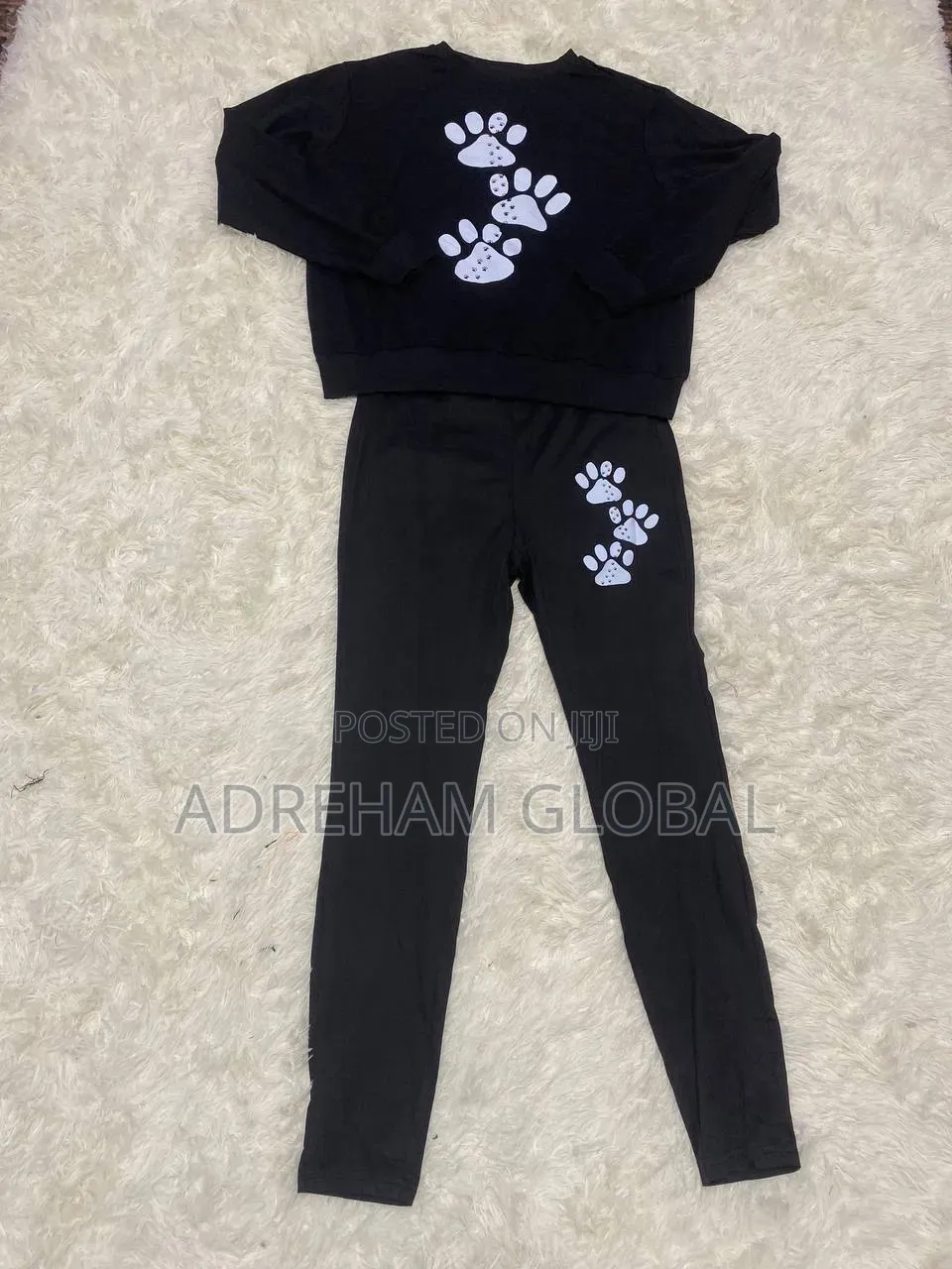 Urban Girl 2 Piece Lounge Set
(Size M)