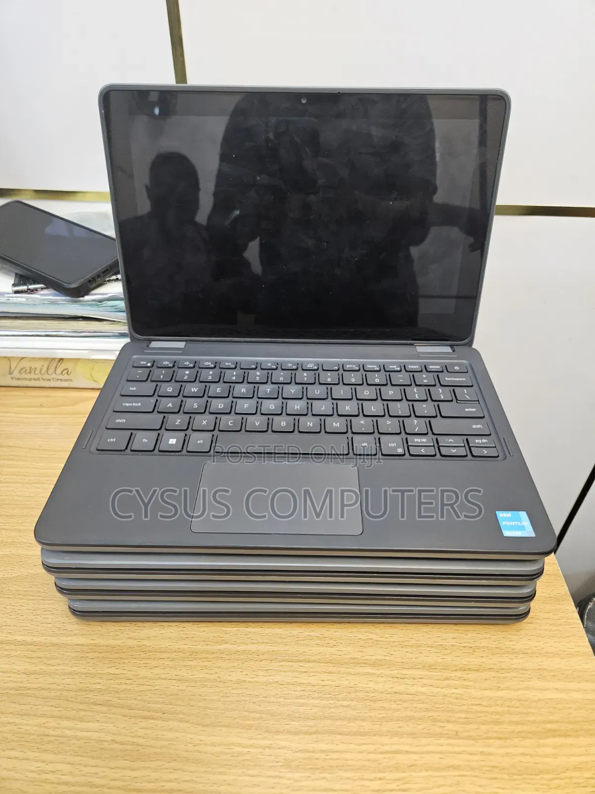 Laptop Dell Latitude 3120 8GB Intel Pentium SSD 256GB