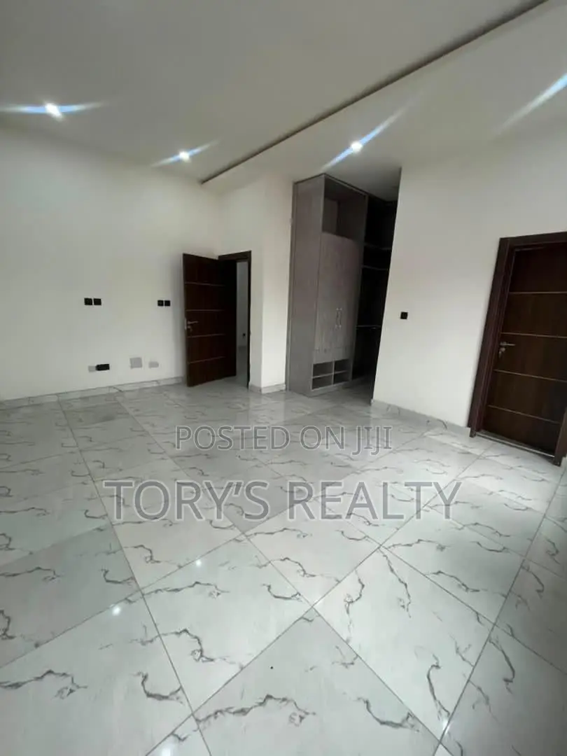 1bdrm Apartment in VGC / Ajah for rent