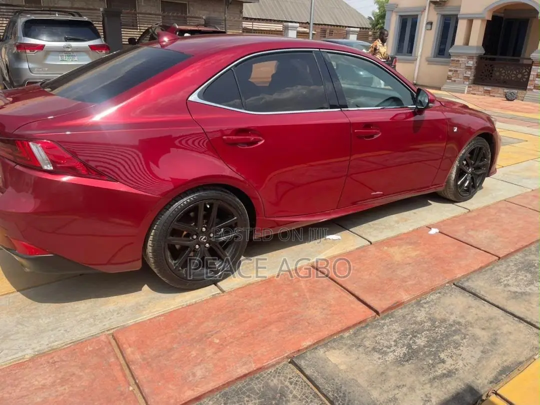 Lexus IS 250 2016 Red