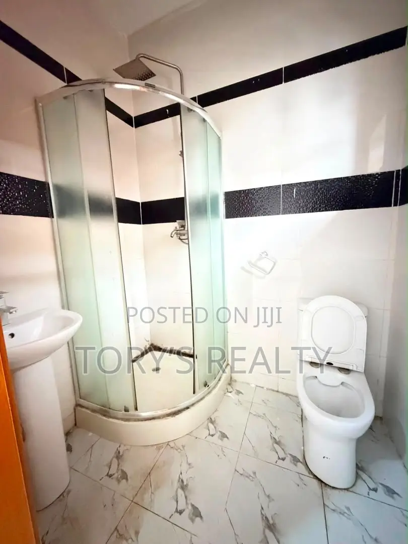 1bdrm Apartment in Lekki Phase 2 for rent
