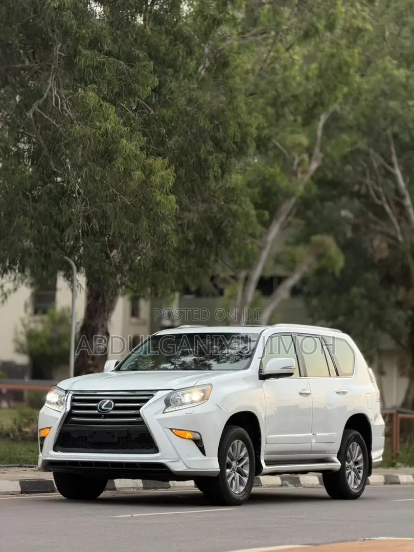 Lexus GX 460 Luxury 2016 White