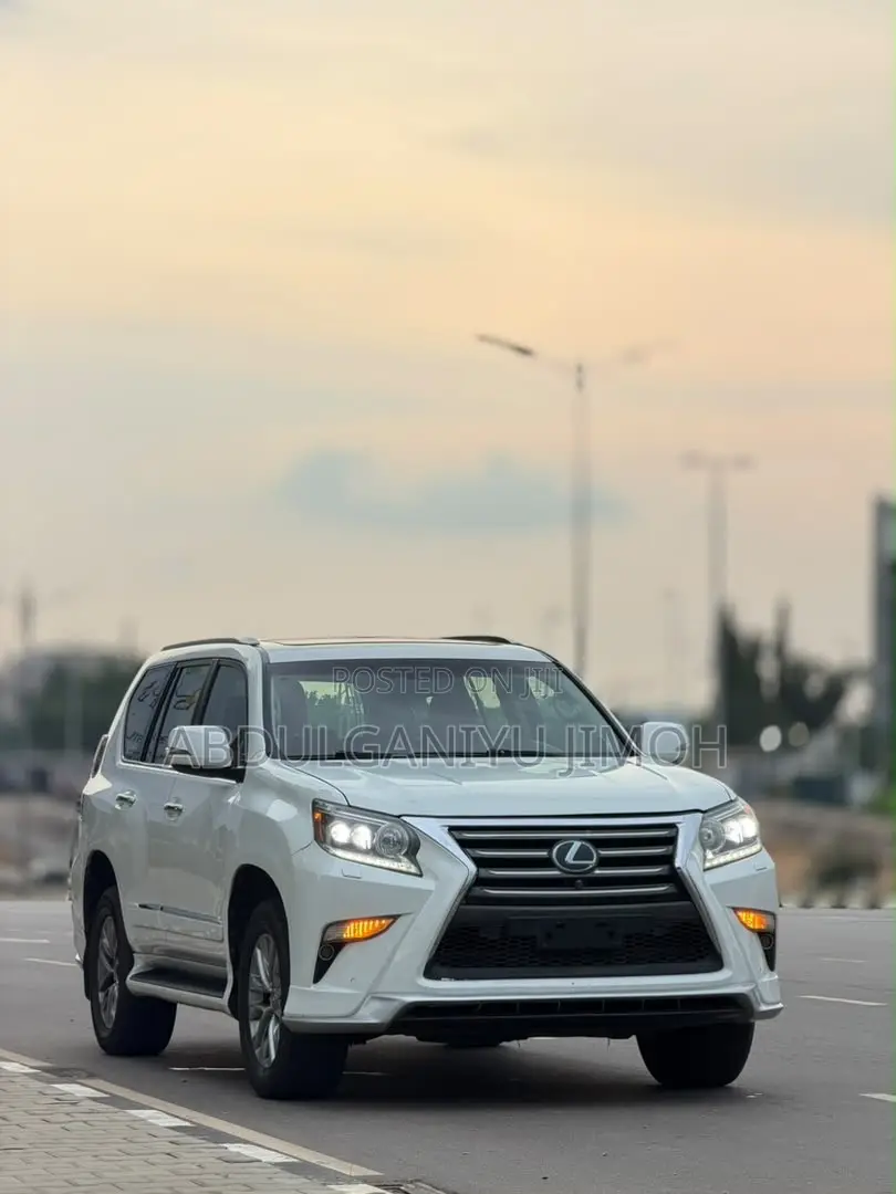 Lexus GX 460 Luxury 2016 White