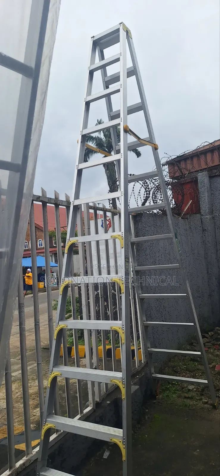 4m Aluminium a Ladder