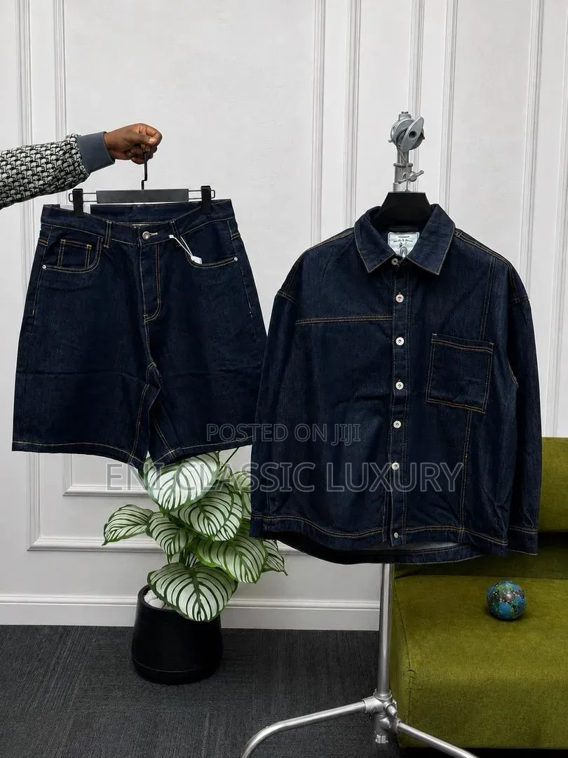 High Demand Luxury Men's Cargo Up and Down Best Quality Well Branded