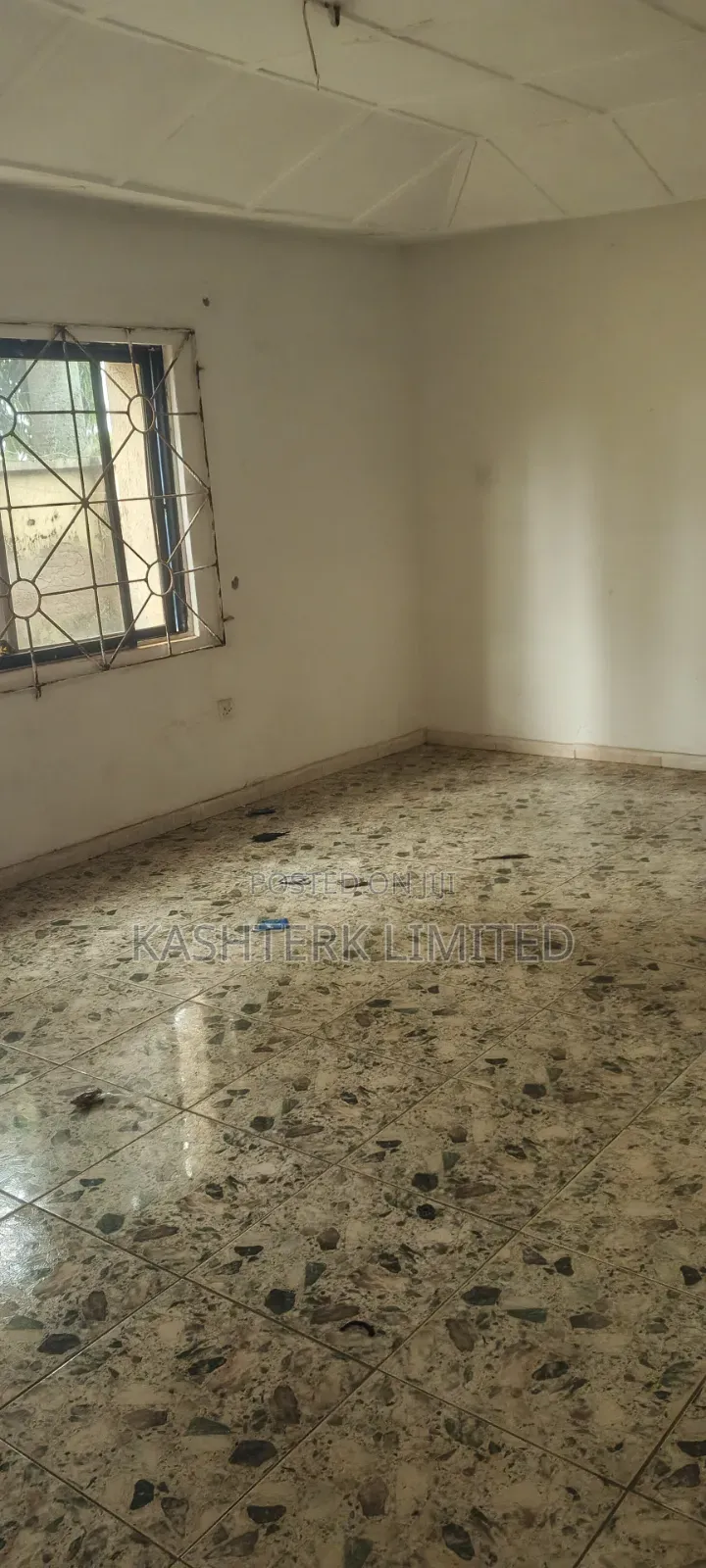 4bdrm Bungalow in Area Council, Road, Bwari / Bwari for rent