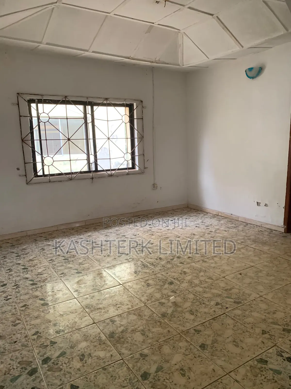 4bdrm Bungalow in Area Council, Road, Bwari / Bwari for rent