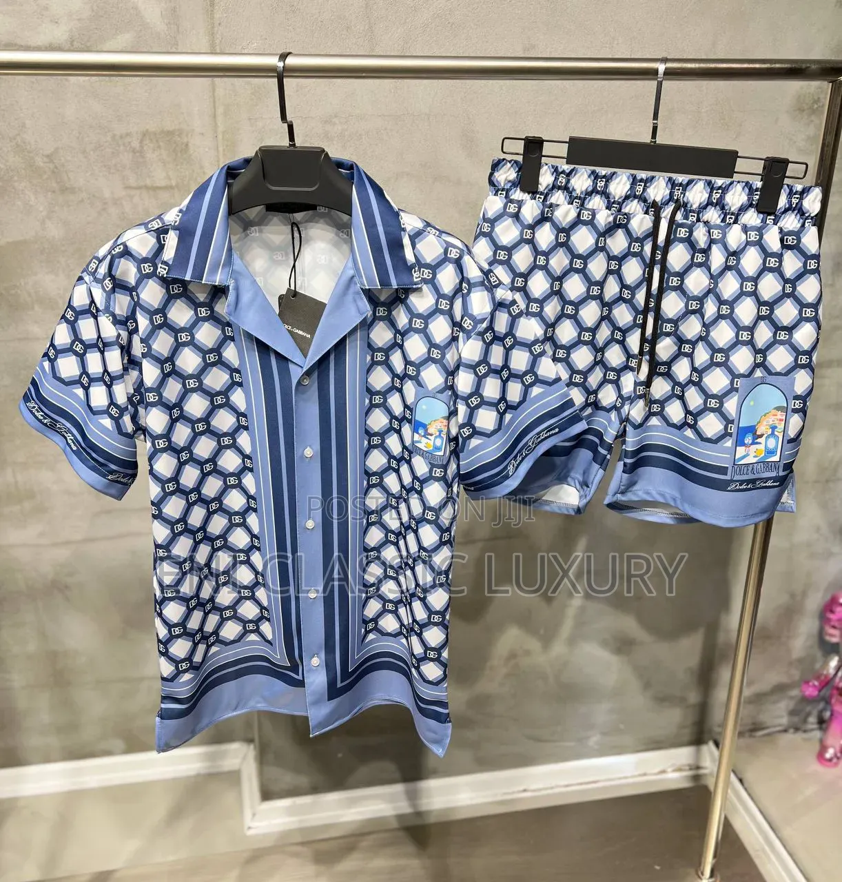 High Demand Luxury Men's Cargo Up and Down Best Quality Well Branded