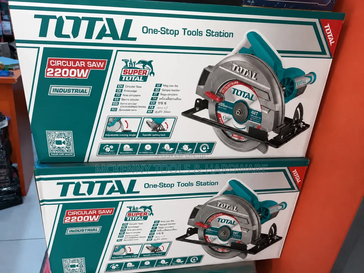TOTAL 2200W Industrial Circular Saw – Heavy Duty