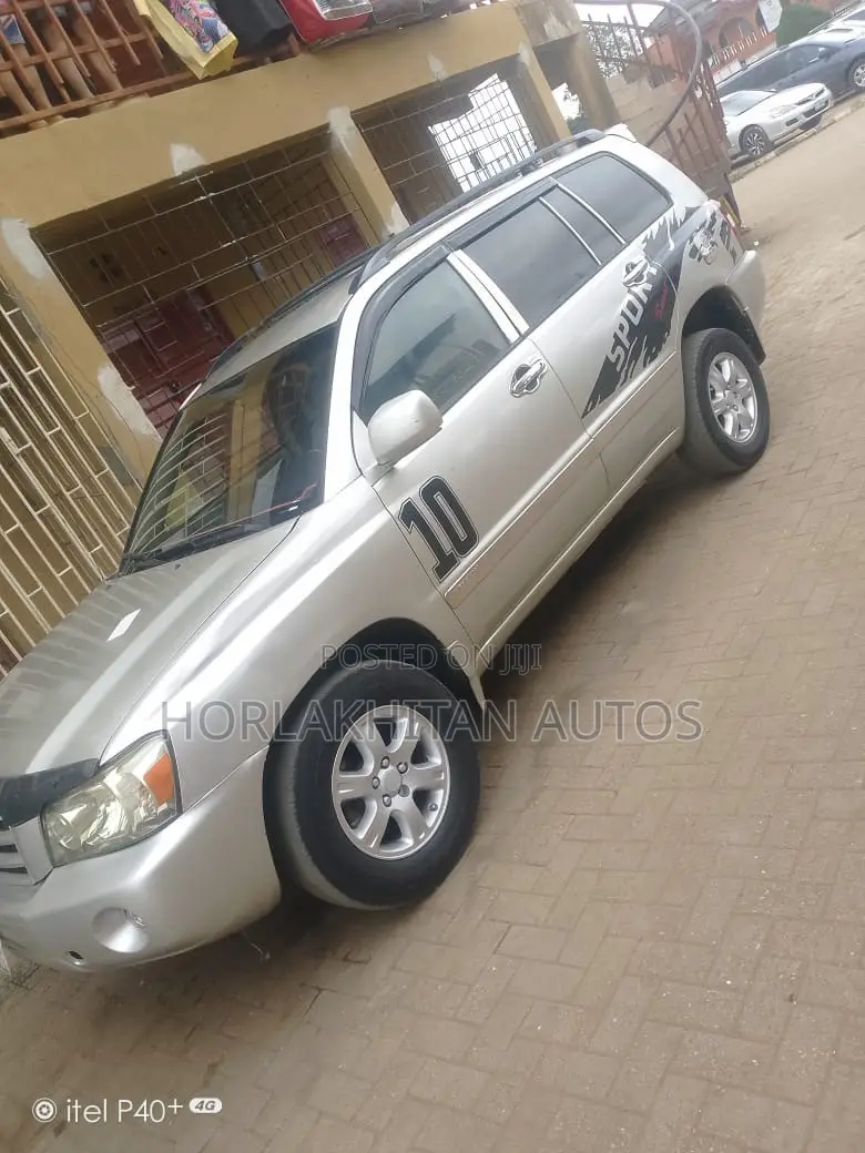 Toyota Highlander V6 AWD 2003 Silver