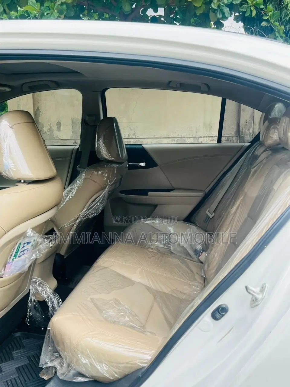 Honda Accord EX-L 4dr Sedan (2.4L 4cyl CVT) 2015 White
