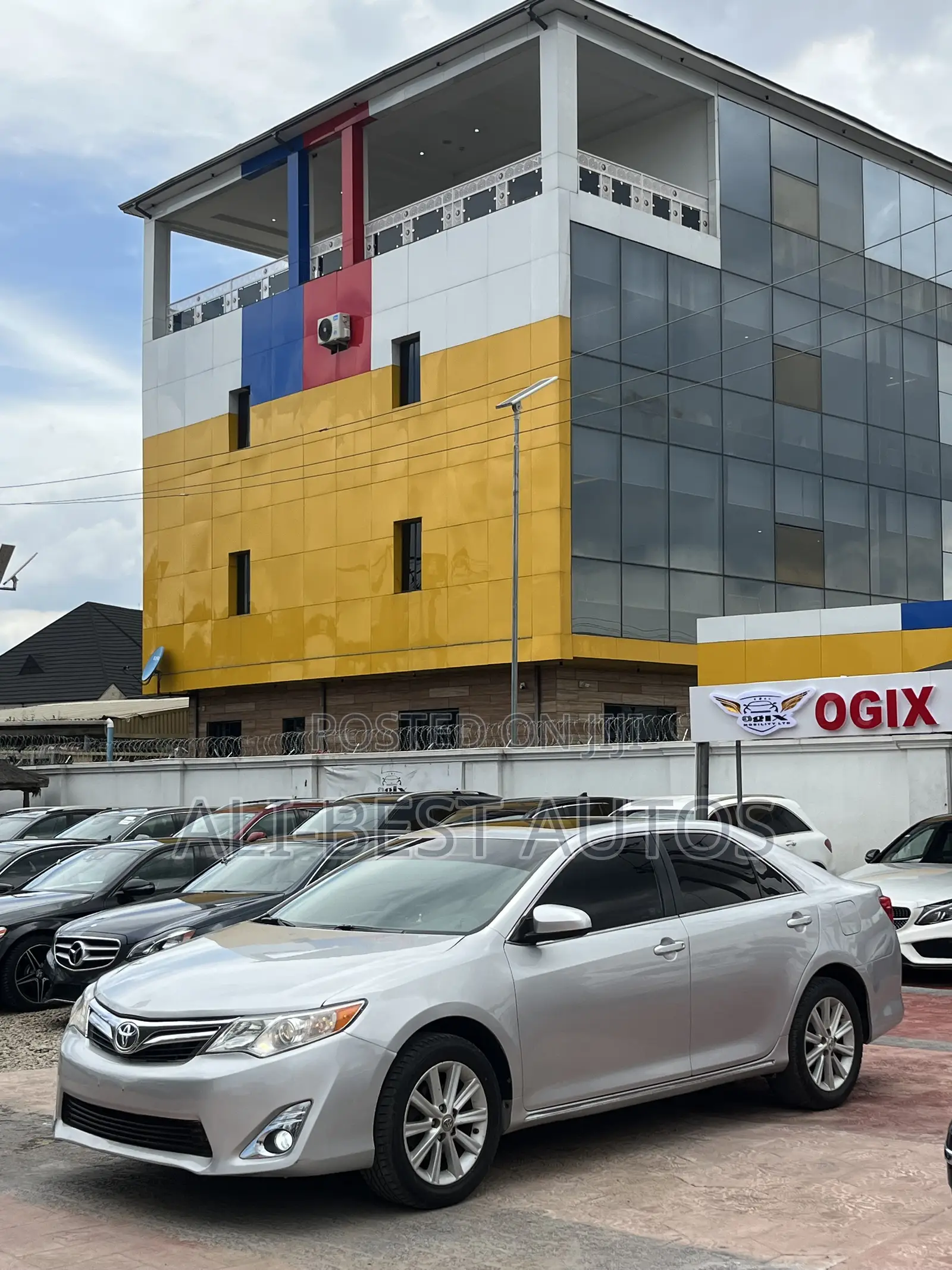 Toyota Camry 2012 Silver