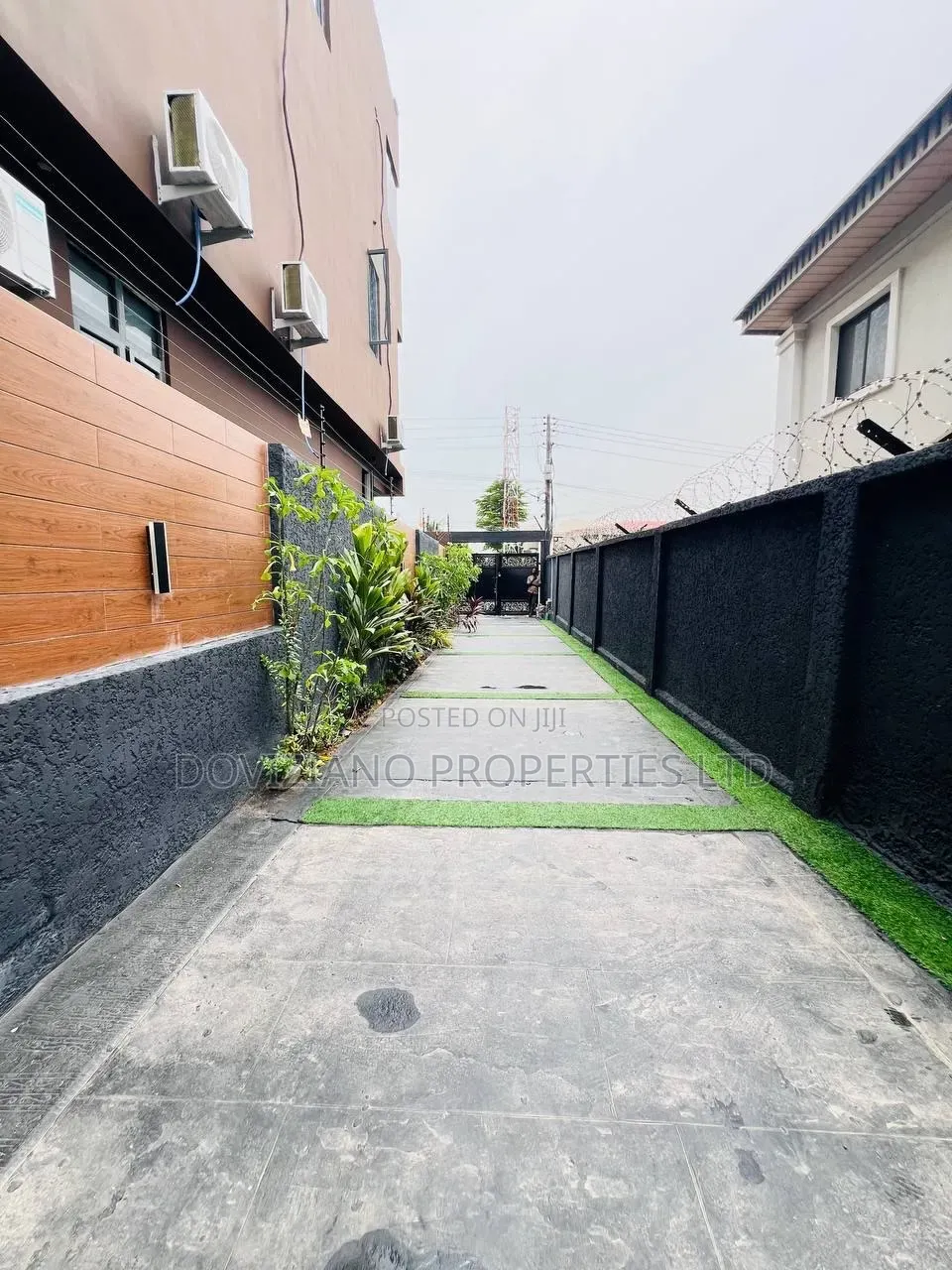 5bdrm Duplex in Lekki Phase 1 for sale