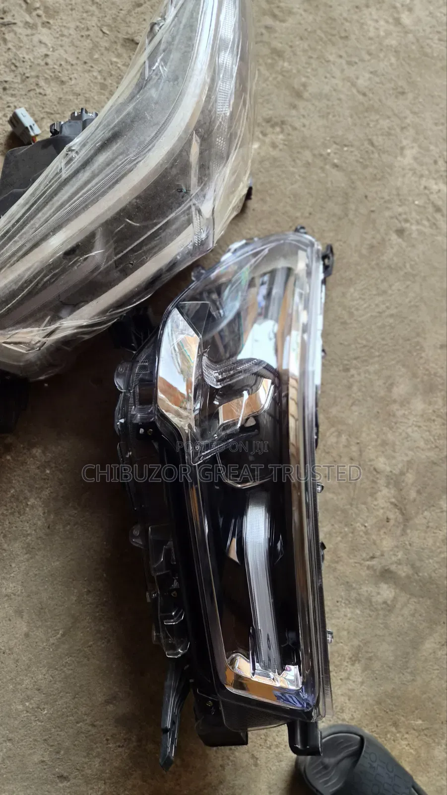 Headlamp for Toyota Hilux 2020/2023