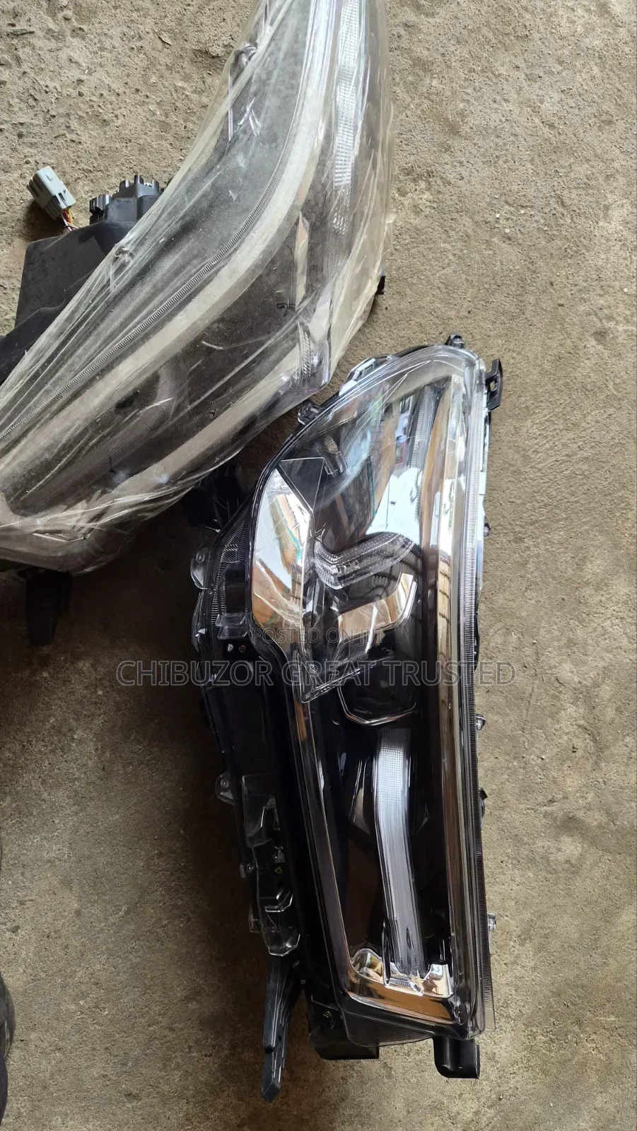 Headlamp for Toyota Hilux 2020/2023