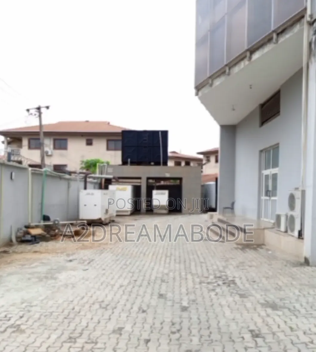 Exclusive Office Building