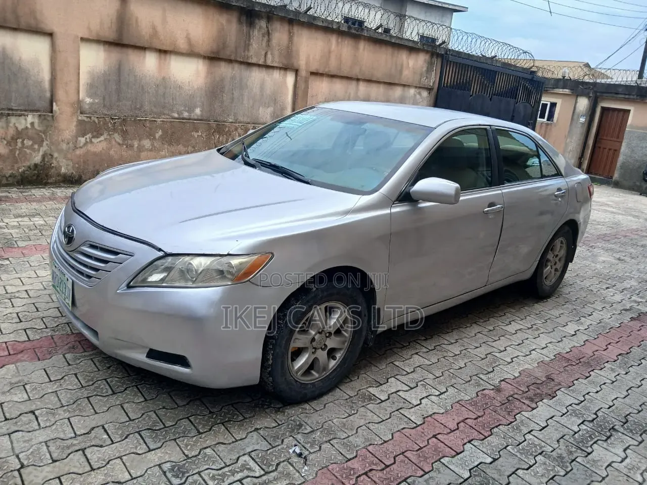 Toyota Camry 2009 Silver