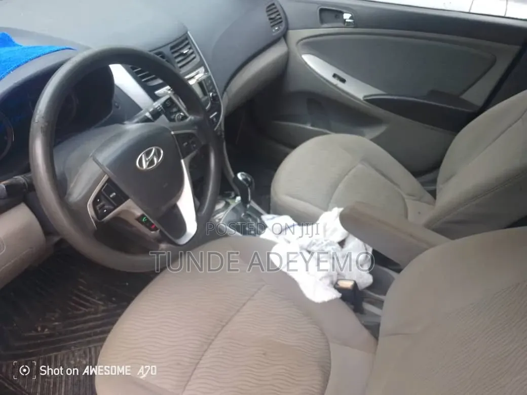 Hyundai Accent 2013 Black