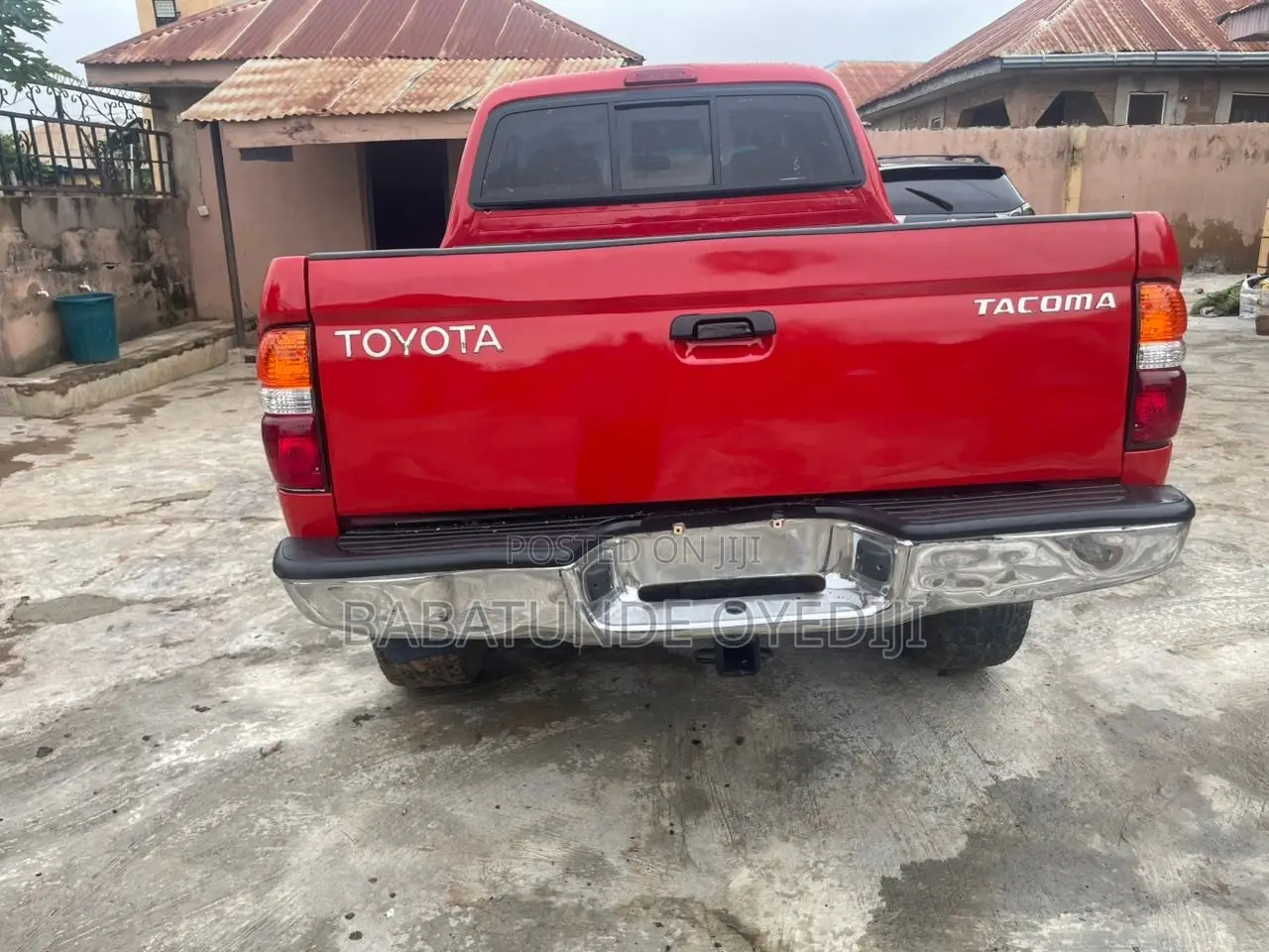 Toyota Tacoma 2000 Red