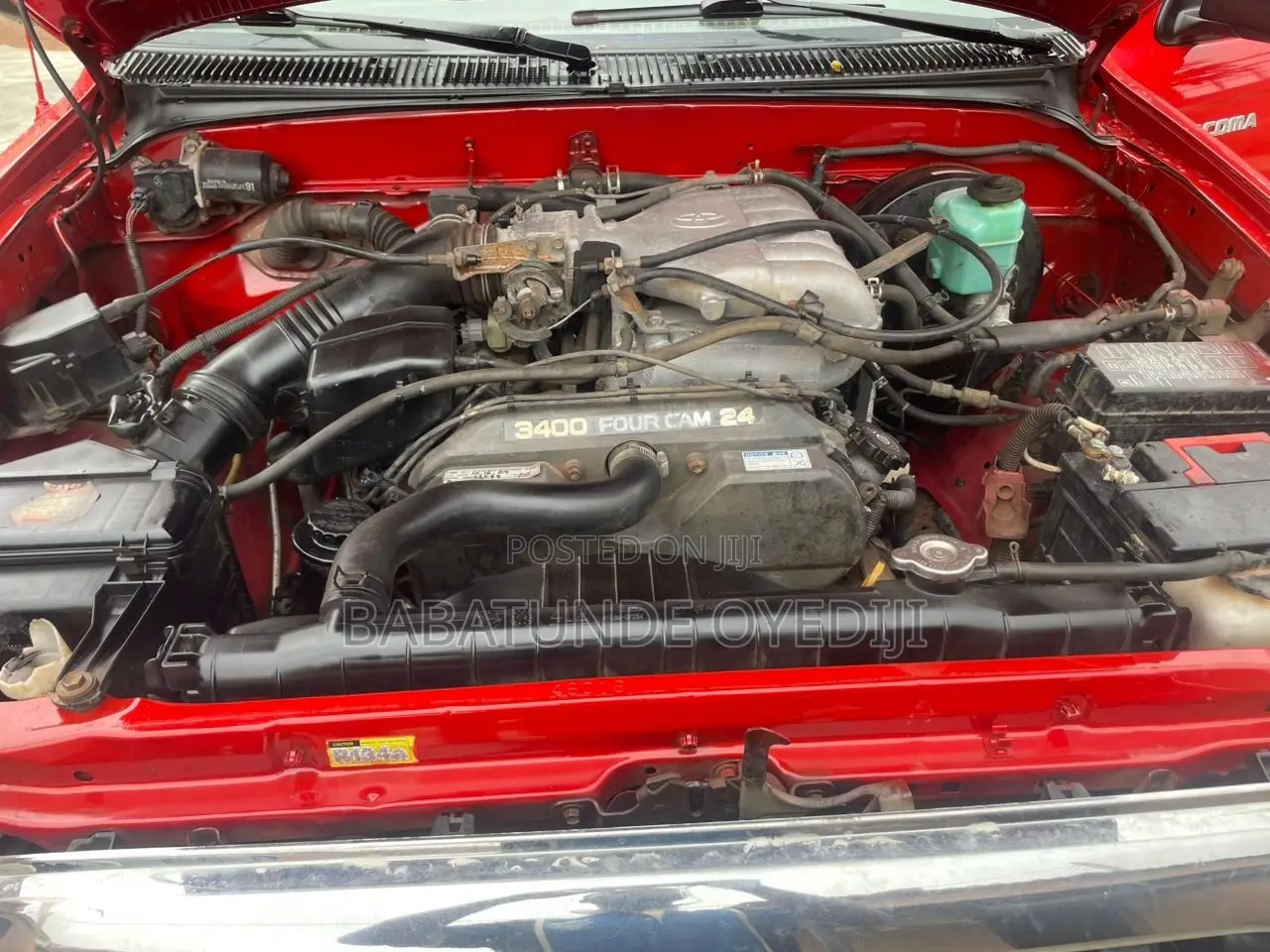 Toyota Tacoma 2000 Red
