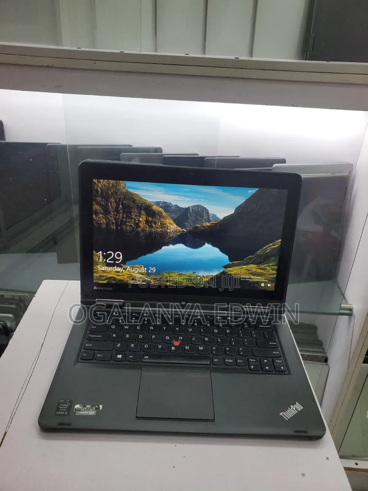 Laptop Lenovo ThinkPad X1 Yoga 8GB Intel Core i5 HDD 500GB