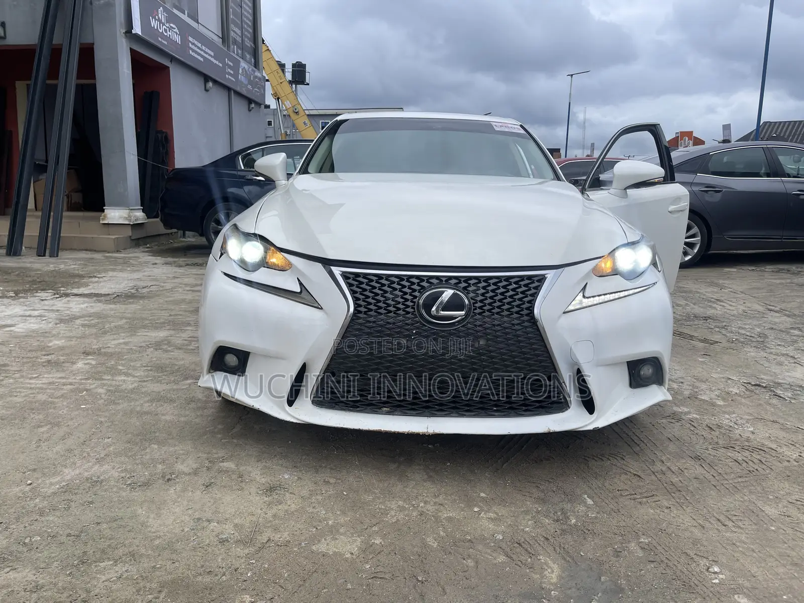 Lexus IS 250 4WD 2015 White