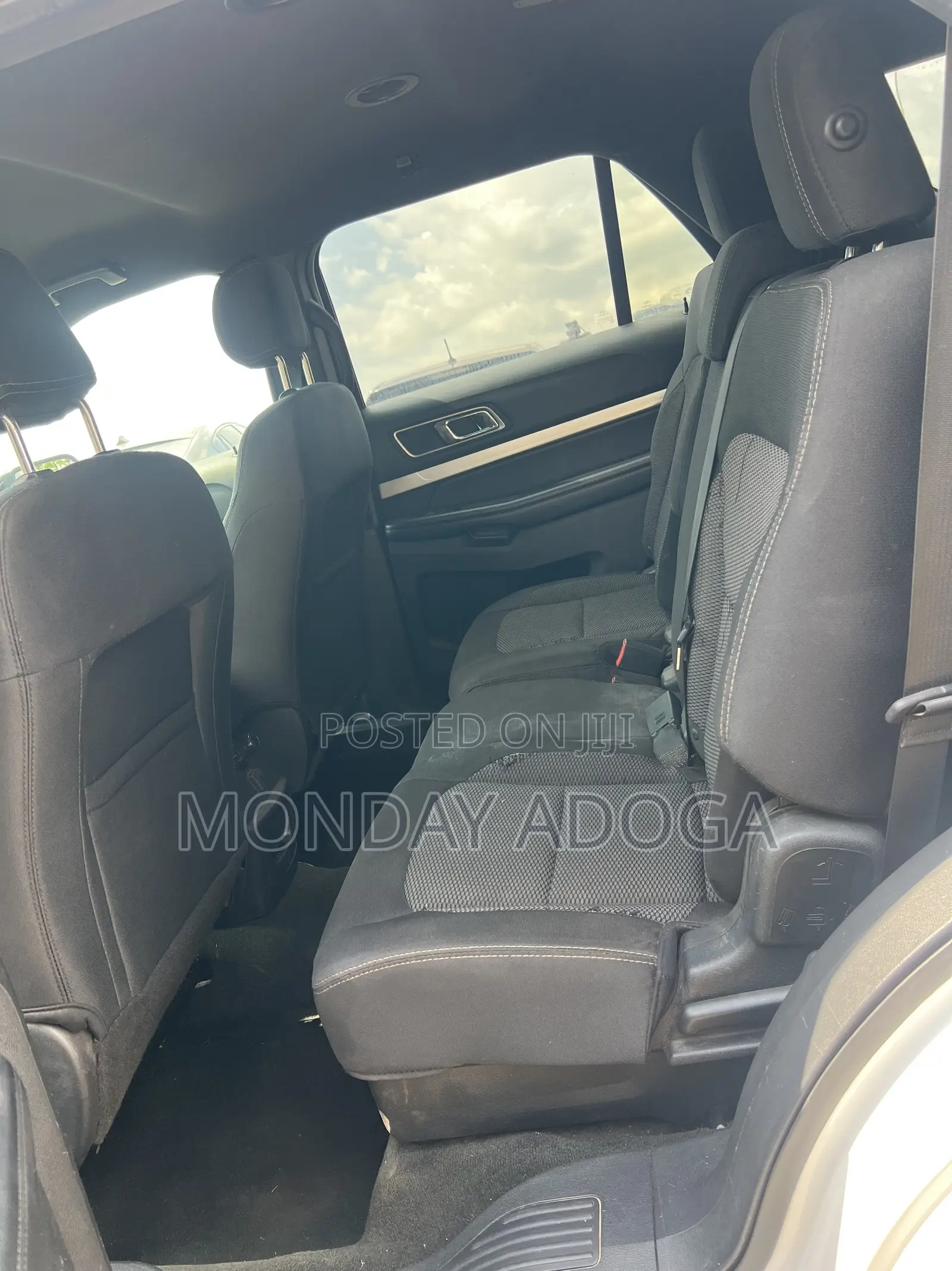 Ford Explorer 4dr SUV AWD (3.5L 6cyl 6A) 2016 White