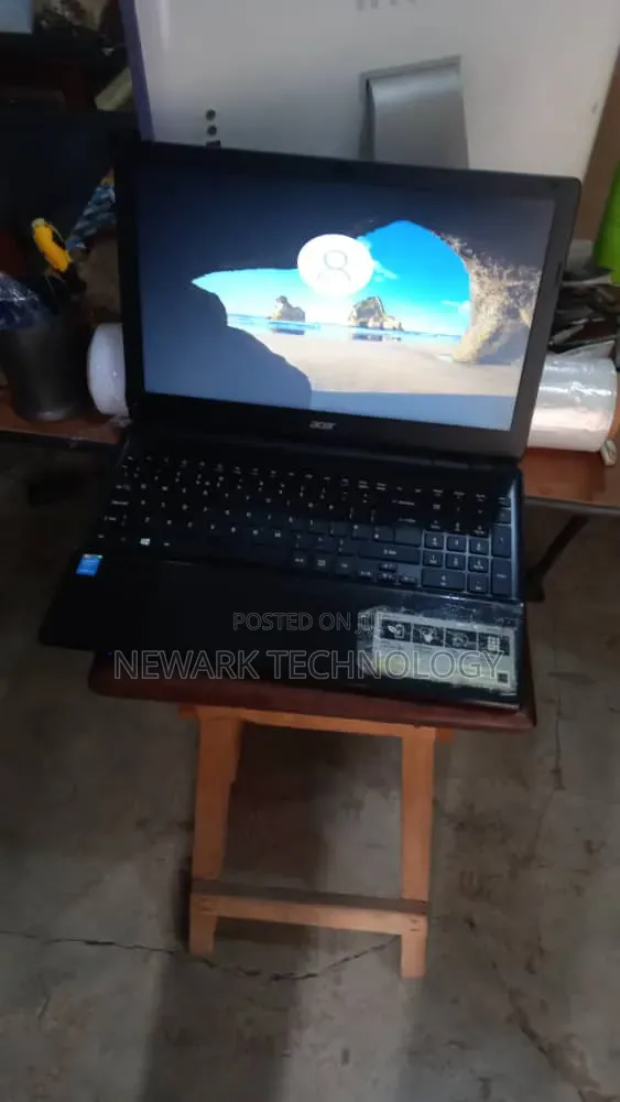 Laptop Acer Aspire E15 4GB Intel Core i3 HDD 500GB