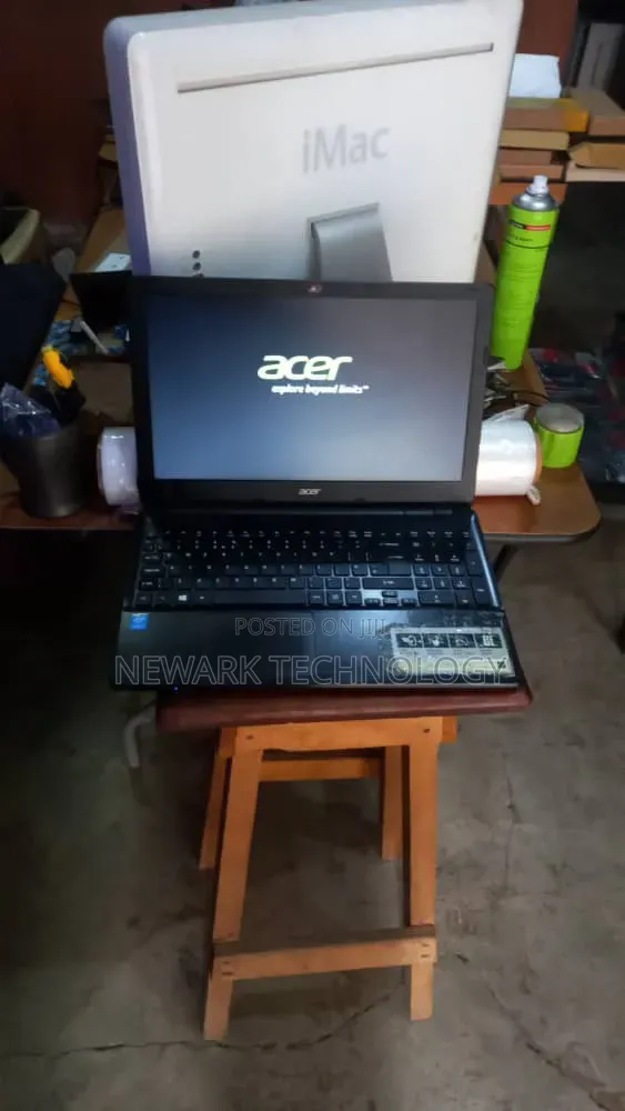 Laptop Acer Aspire E15 4GB Intel Core i3 HDD 500GB