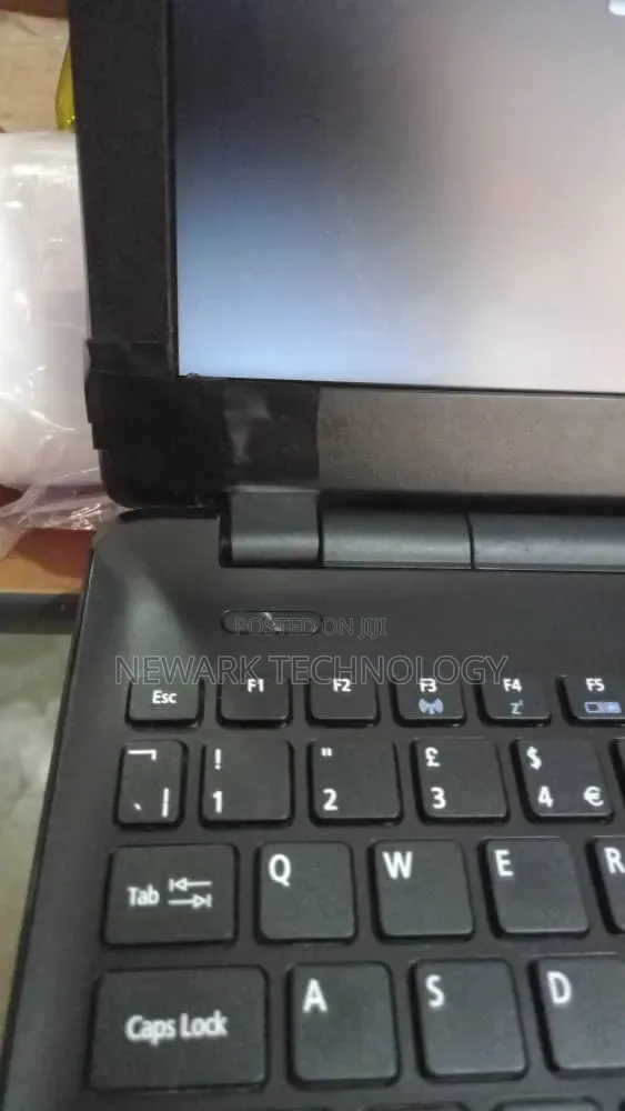 Laptop Acer Aspire E15 4GB Intel Core i3 HDD 500GB