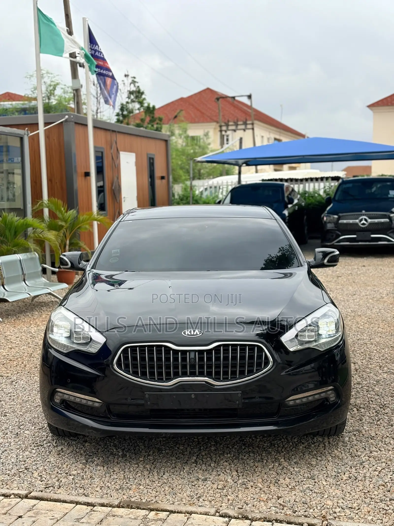 Kia KX1 2017 Black