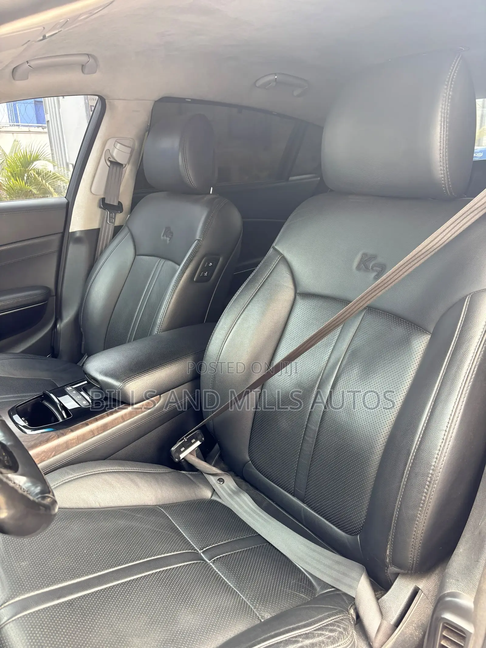 Kia KX1 2017 Black