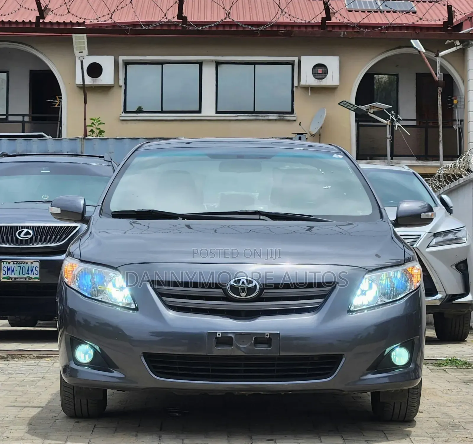 Toyota Corolla 2010 Gray