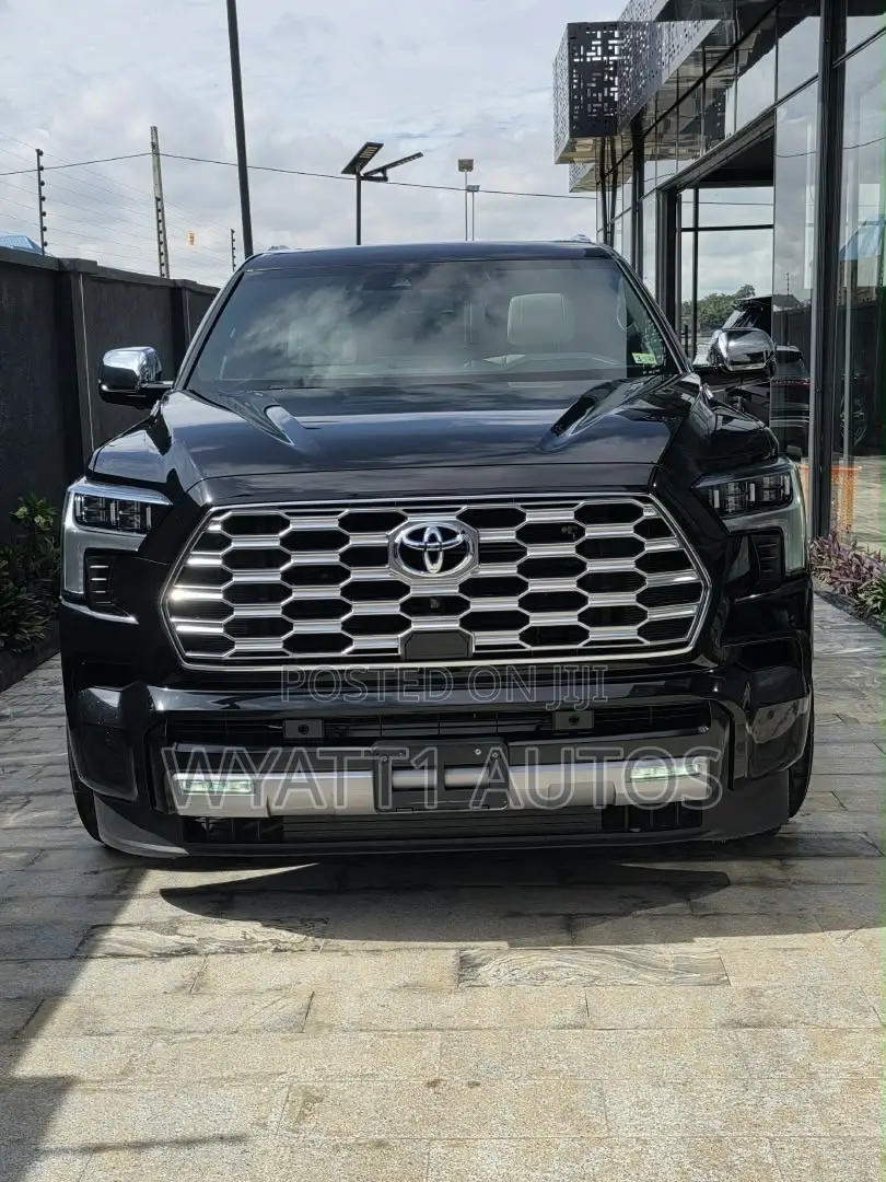 Toyota Sequoia Limited 4WD 2025 Blue