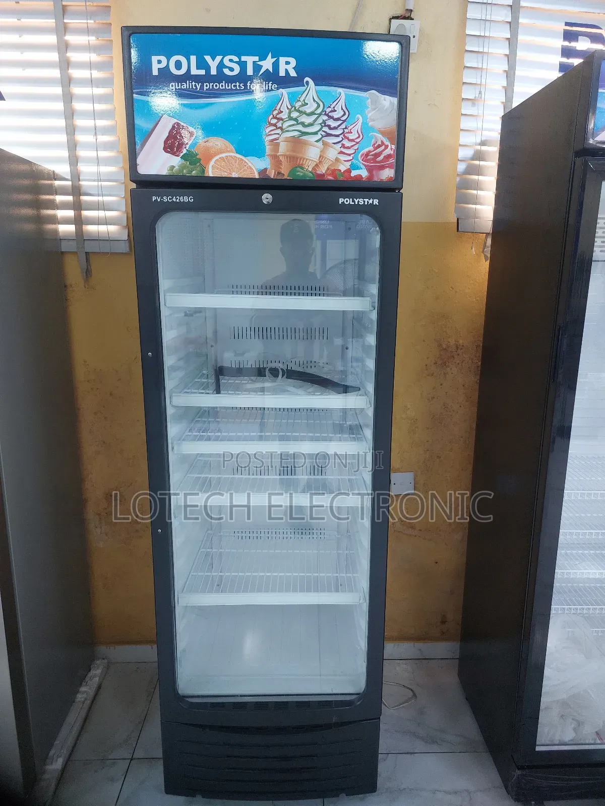 Polystar PV-SC526D Standing Display Chiller – 450L Capacity