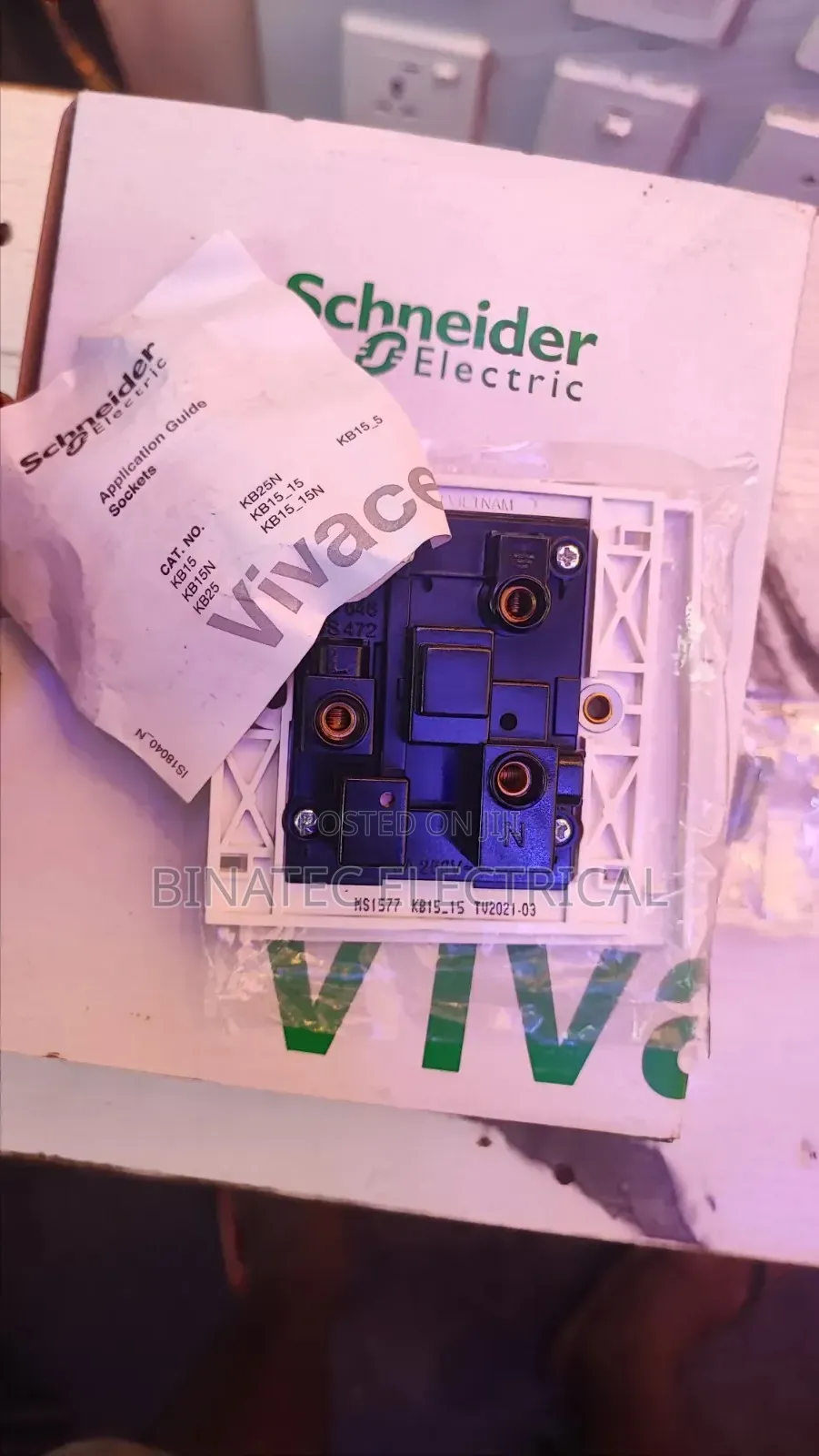Schneider 15A Socket Outlet – Original Quality & Durable