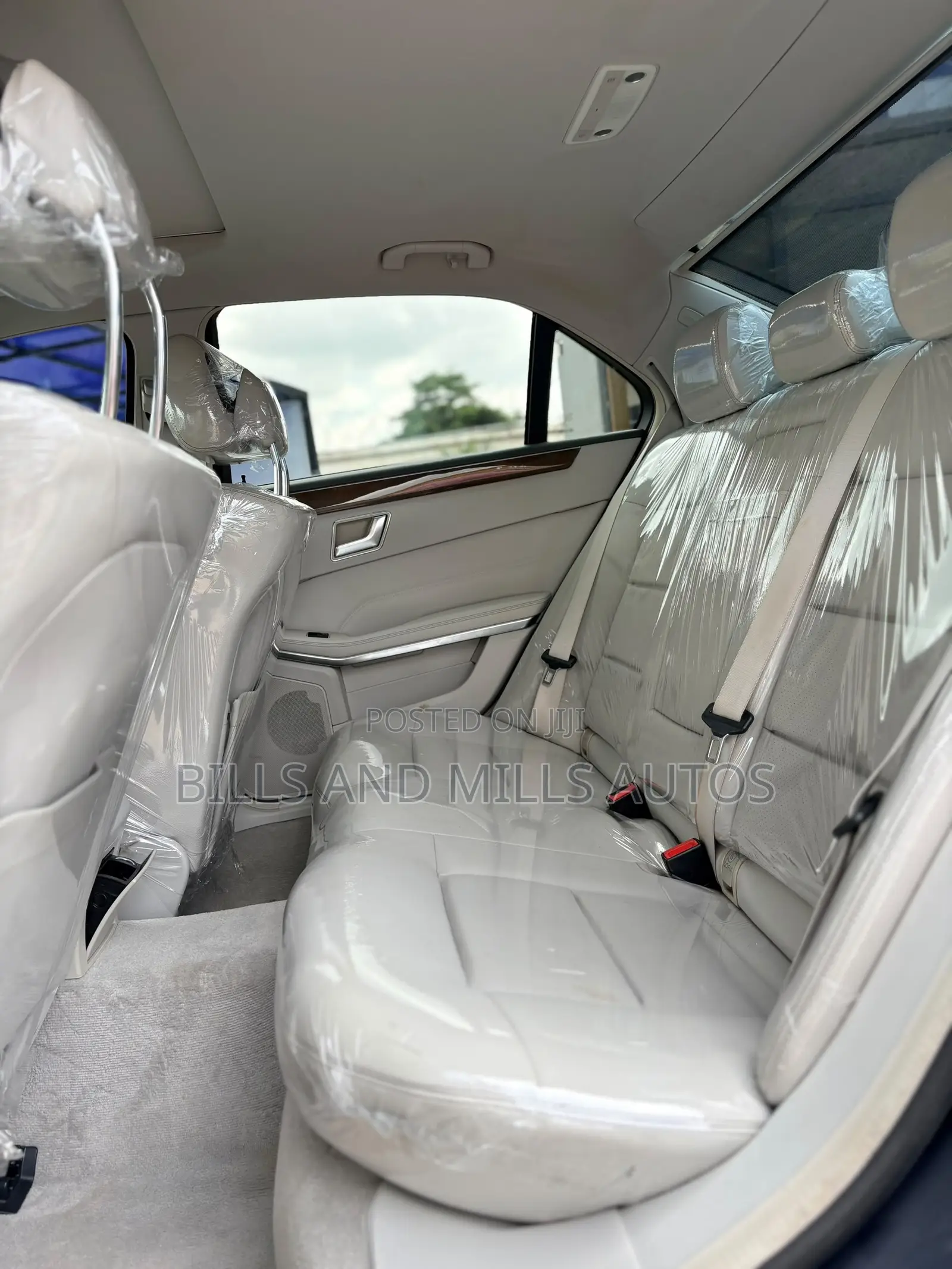 Mercedes-Benz E350 Base 4Matic Sedan AWD (3.5L 6cyl 7A) 2015 Gray