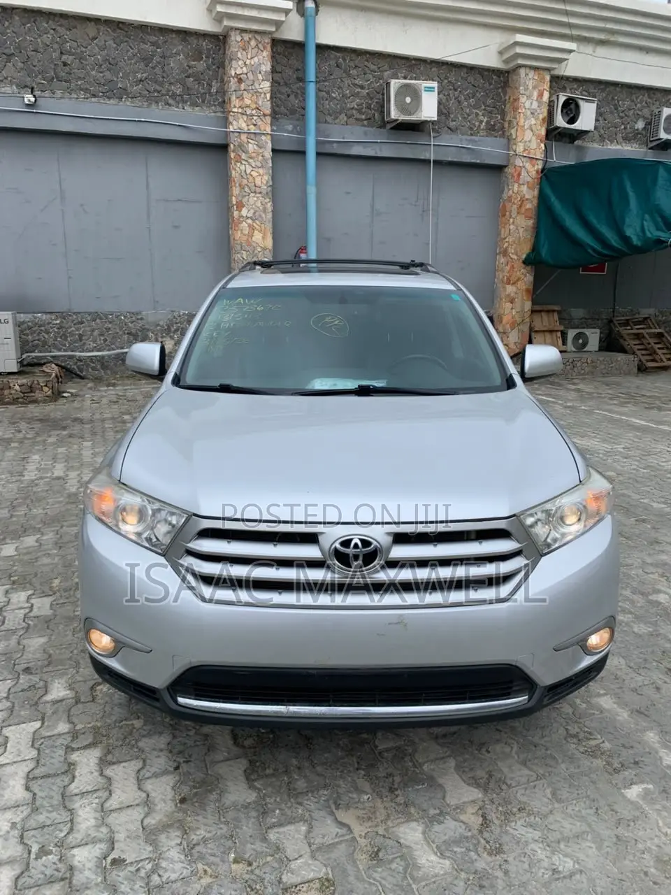 Toyota Highlander SE 2012 Silver