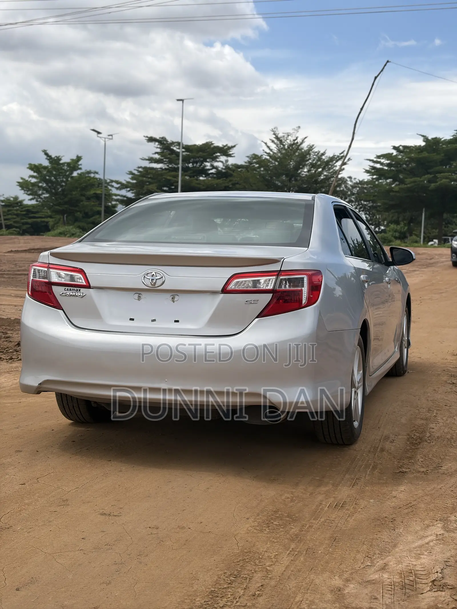 Toyota Camry SE 4dr Sedan (2.5L 4cyl 6A) 2012 Silver