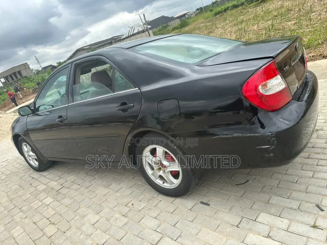 Toyota Camry 2005 Black