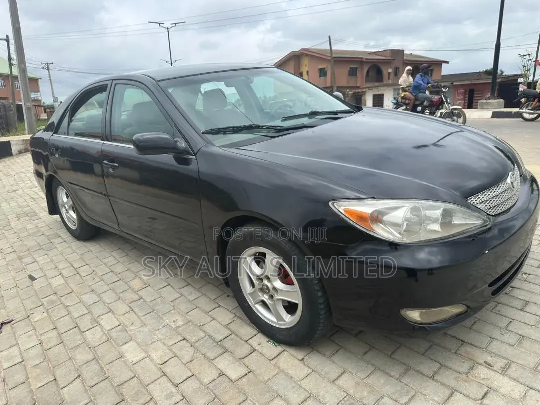 Toyota Camry 2005 Black
