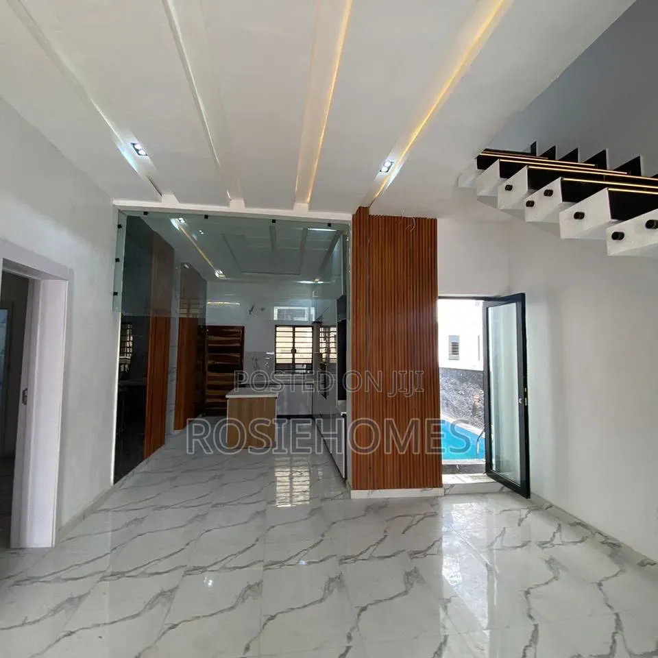 4bdrm Duplex in Oral Estate, Lekki Phase 1 for rent