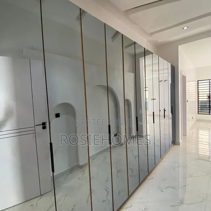 4bdrm Duplex in Oral Estate, Lekki Phase 1 for rent