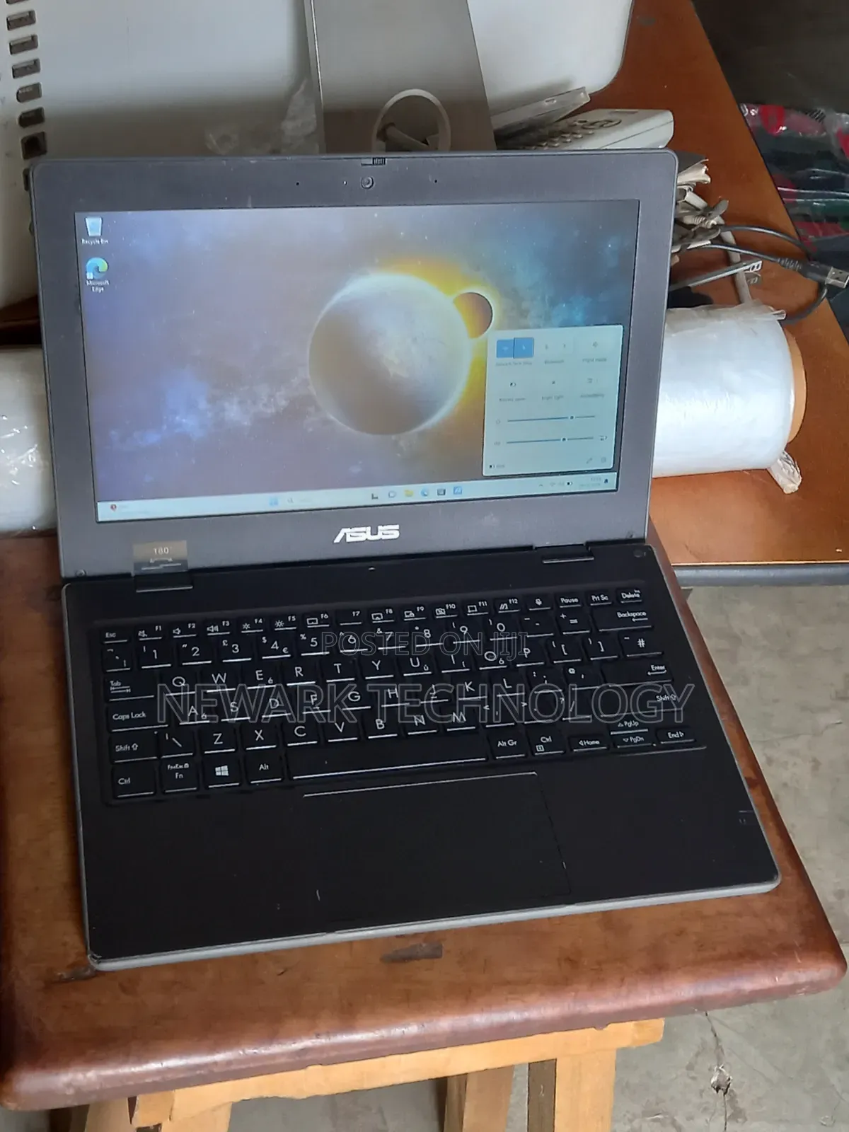 Laptop Asus 4GB Intel Celeron SSD 60GB