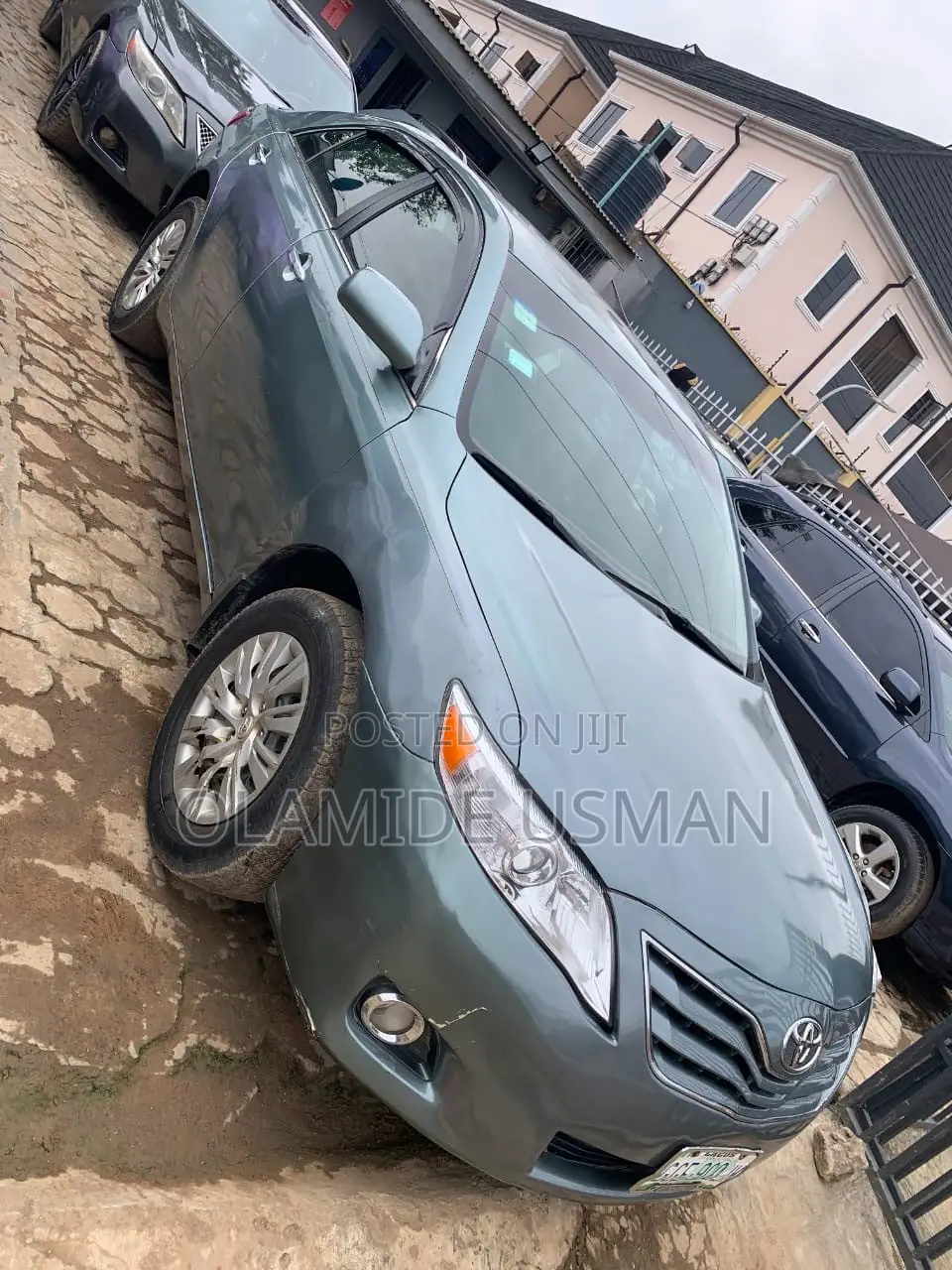 Toyota Camry LE 4dr Sedan (2.5L 4cyl 6AM) 2010 Green